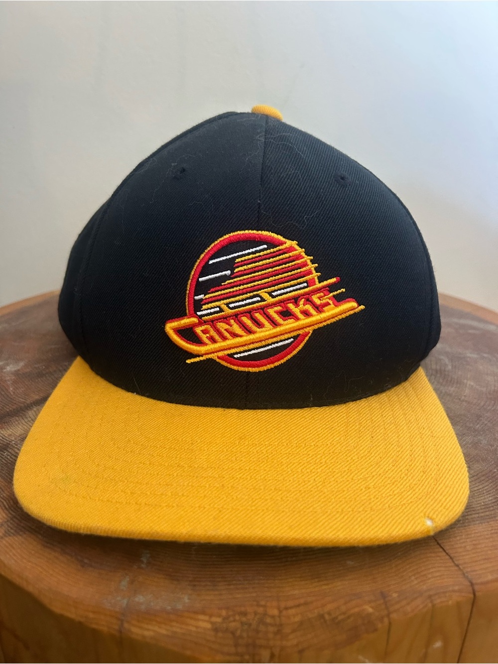 NHL Vancouver Canucks Black and Gold Snapback Hat